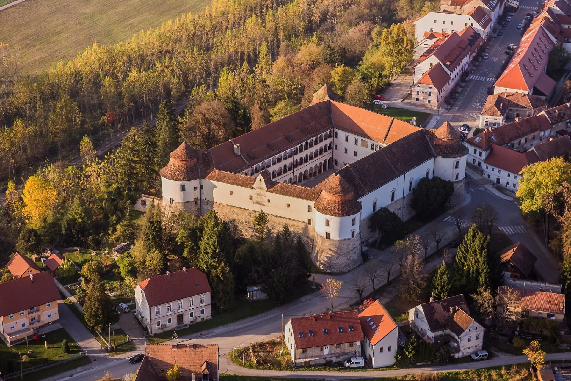Brežice dvorac prevoz