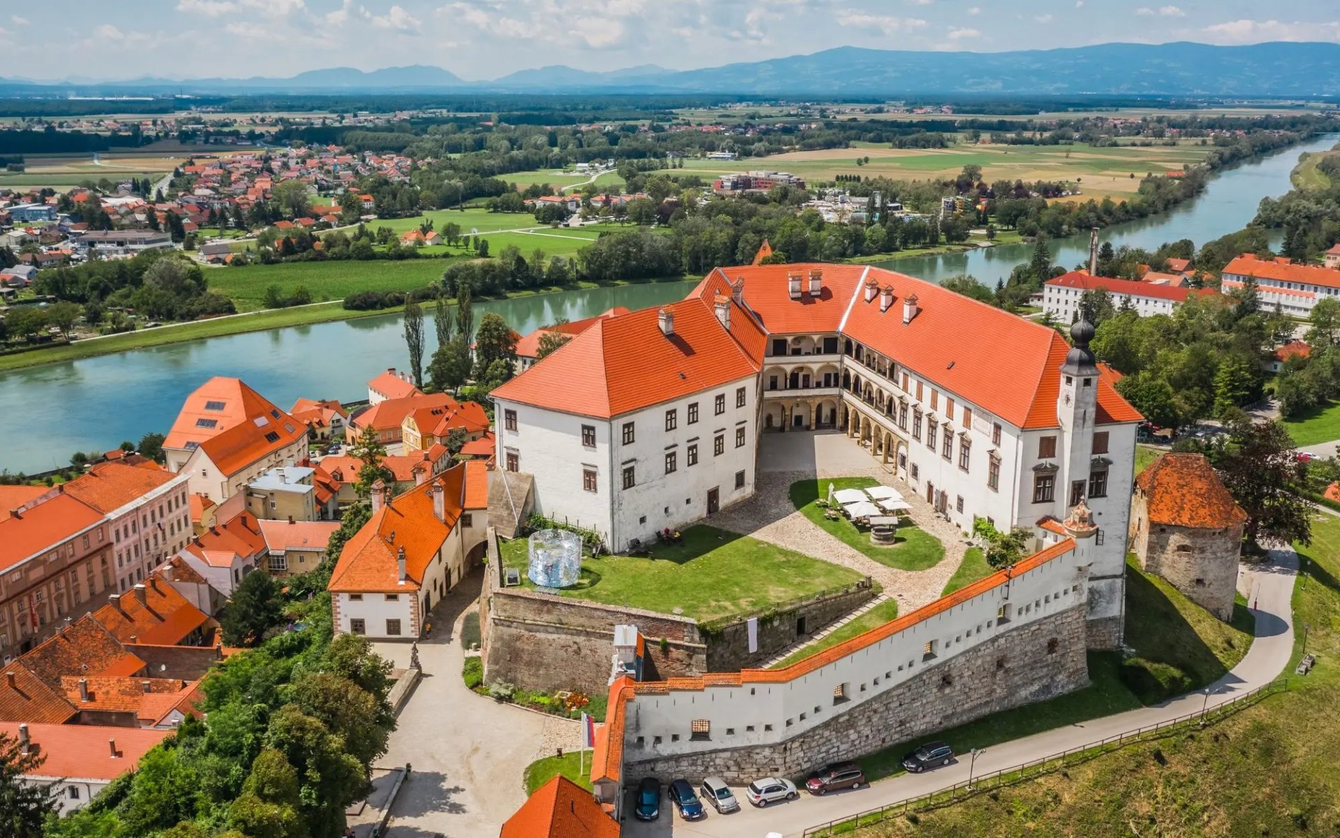 Ptuj Slovenija dvorac